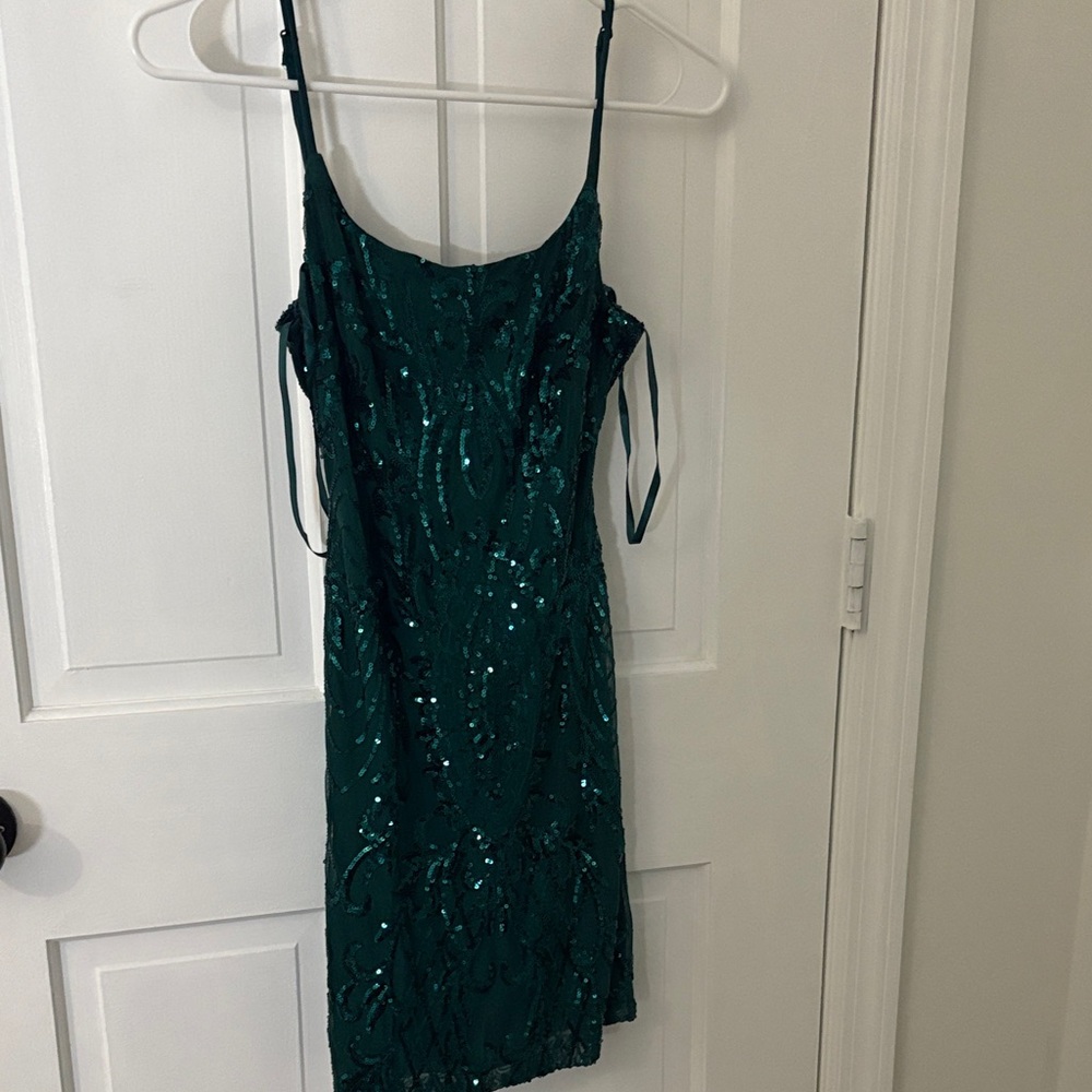 Macy's Green Sequin Prom Dress